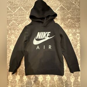 Boys Nike Black Hoodie (4xs) with Front Logo